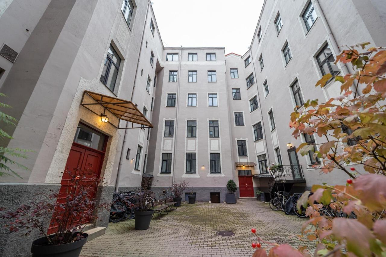 Lacplesa loft-style residence Riga Extérieur photo