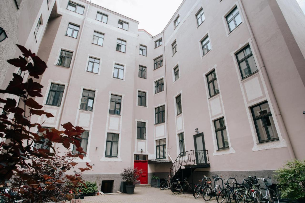 Lacplesa loft-style residence Riga Extérieur photo